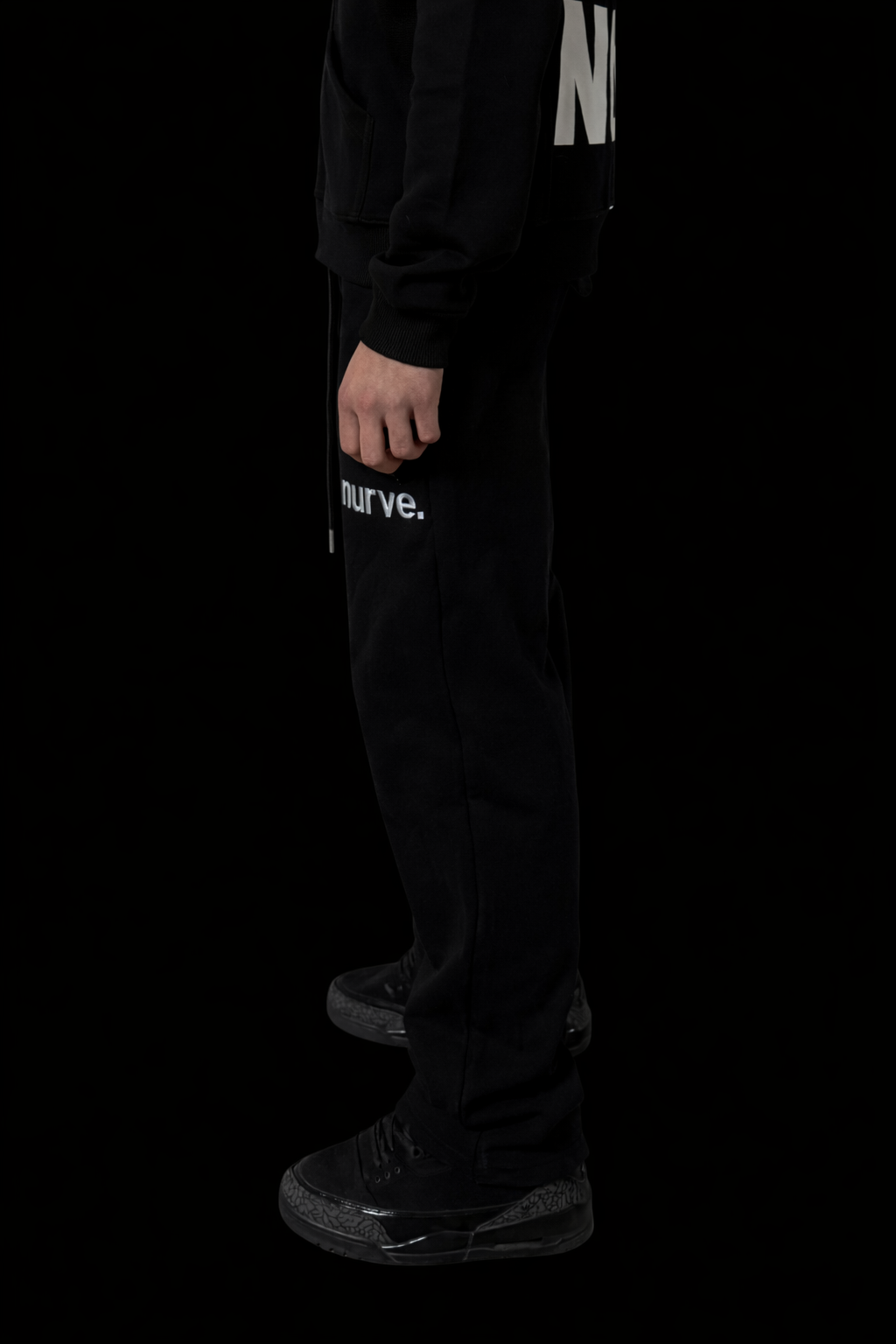 NURVE Open Leg Jogger - Black